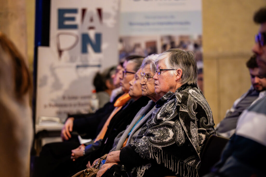 12CongressoEnvelhecimentoAtivoeSaudavel_Page_2_Image_0008